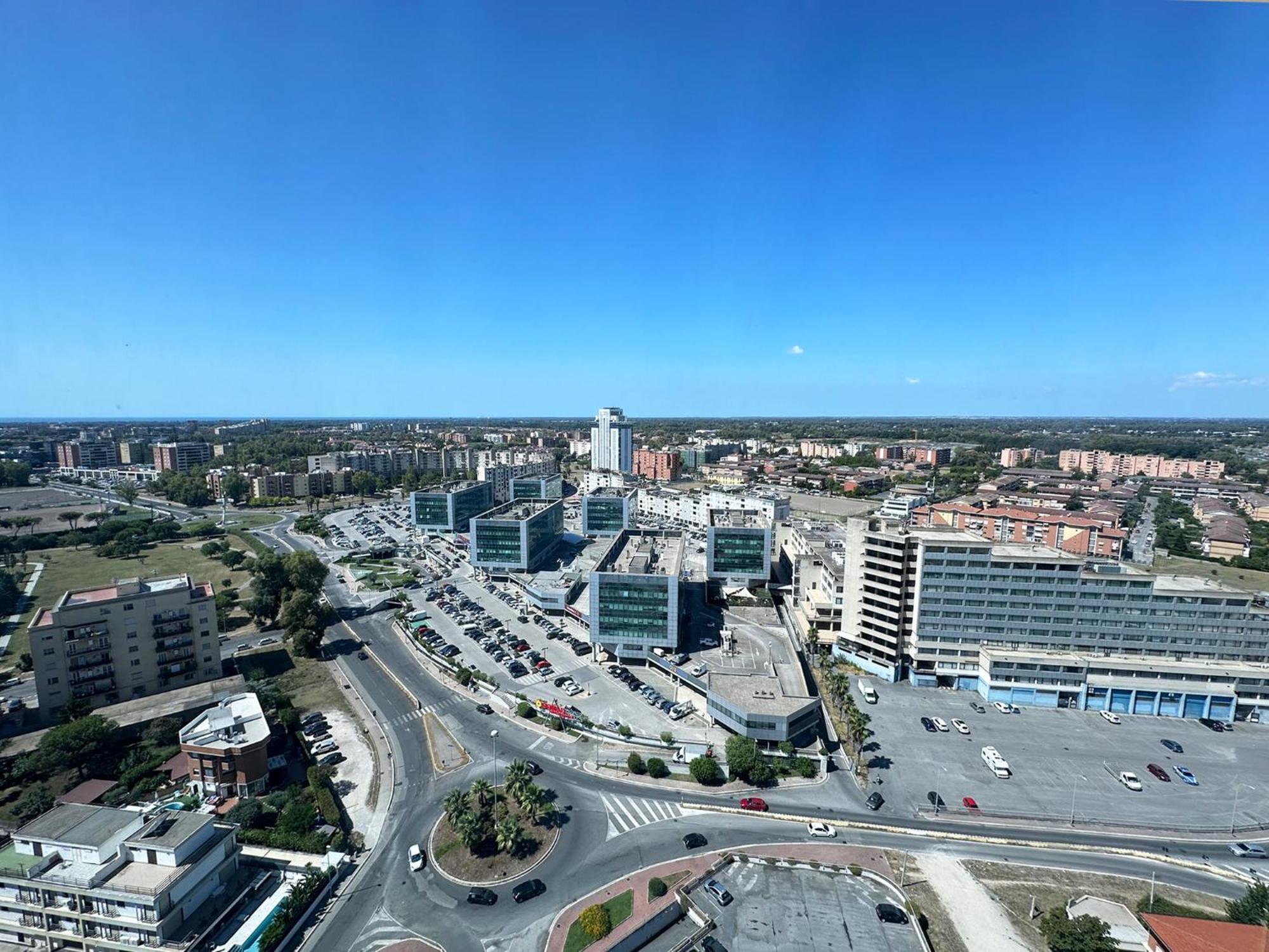 Elegante Bilocale Torre Pontina Appartement Latina Buitenkant foto